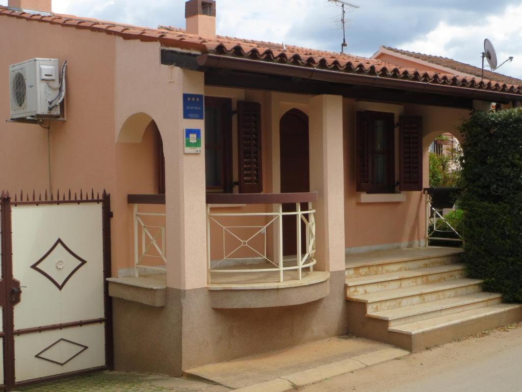 Apartments Mediteraneo Tar-Vabriga المظهر الخارجي الصورة